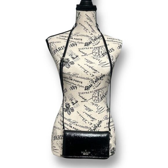 Kate Spade New York Cedar Street Patent Aster Crossbody Bag Black - Picture 2 of 14